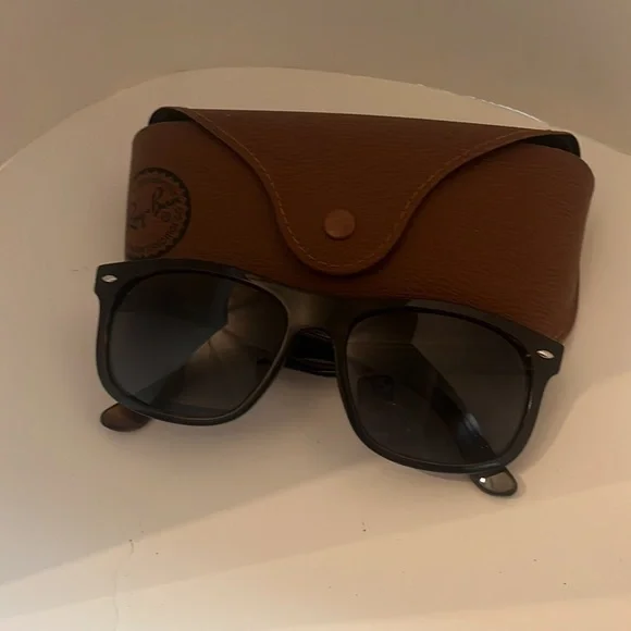 Ray-Ban Sunglasses RB 4226 710/73 Leopard Havana Prescription Logo